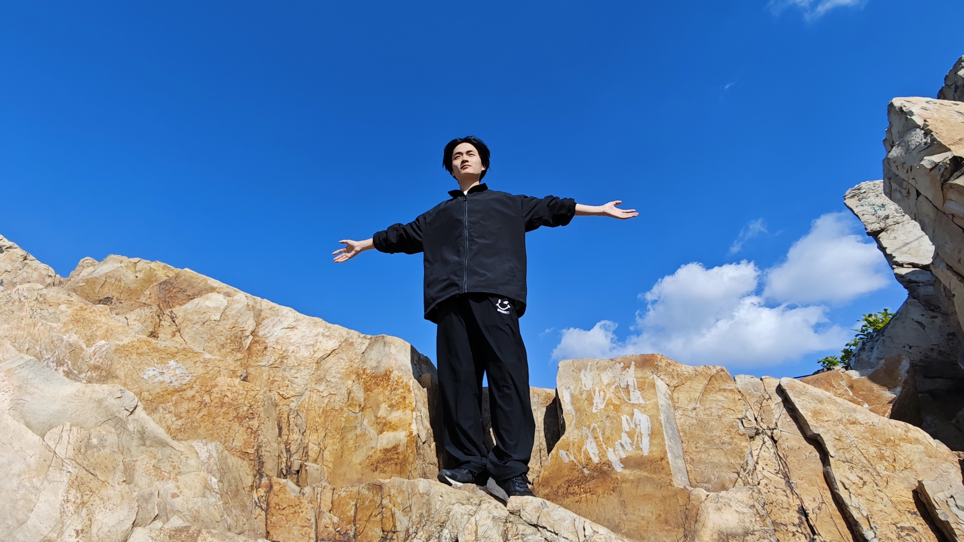 Portrait of Xingqiang Zhang